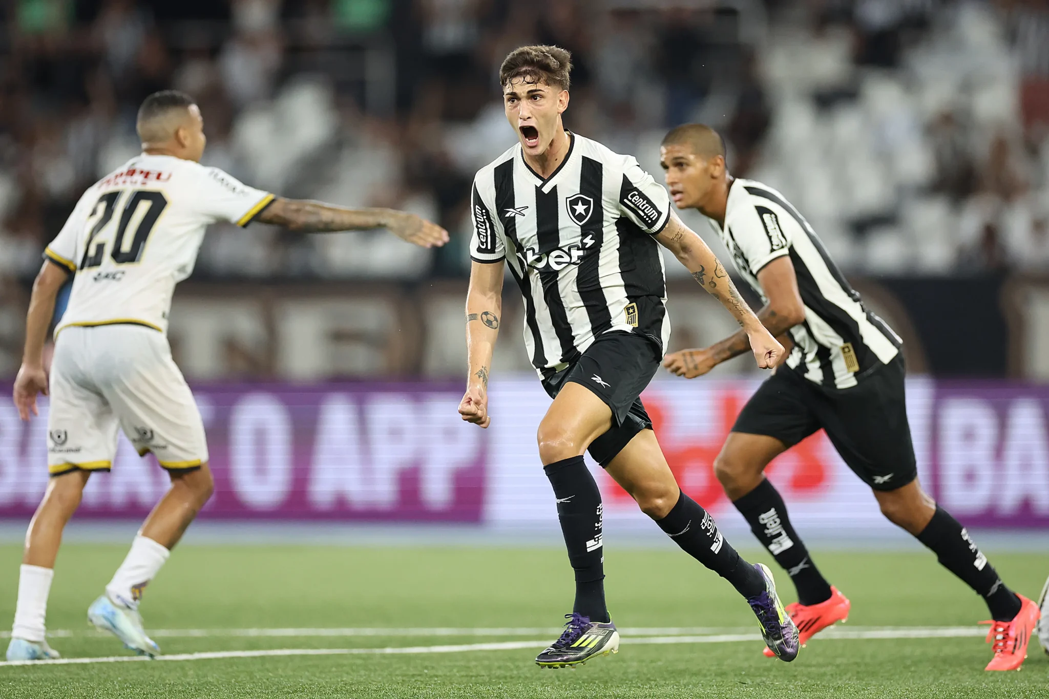Ainda com um time alternativo, o Botafogo recebe o Bangu pela 5º rodada do Campeonato Carioca de 2025.