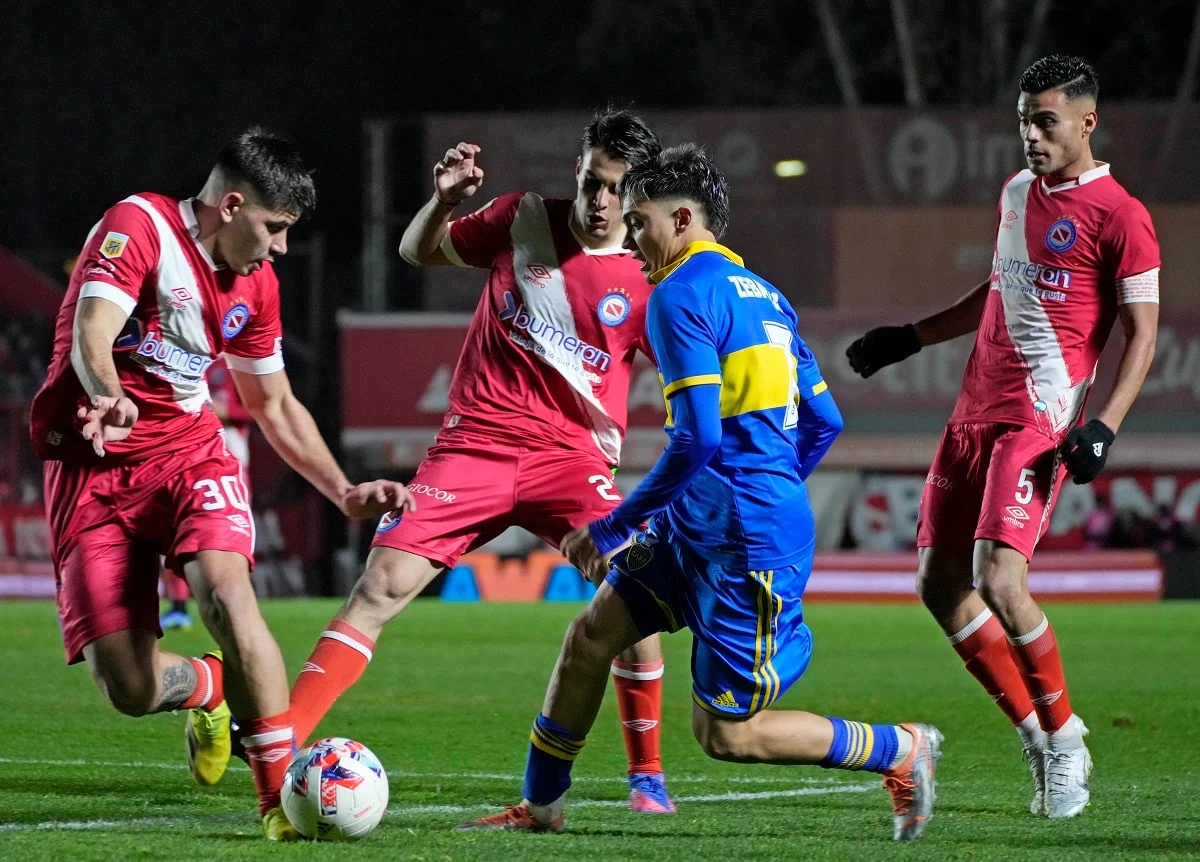 Boca Juniors e Argentinos Juniors estreiam no Campeonato Argentino 2025.