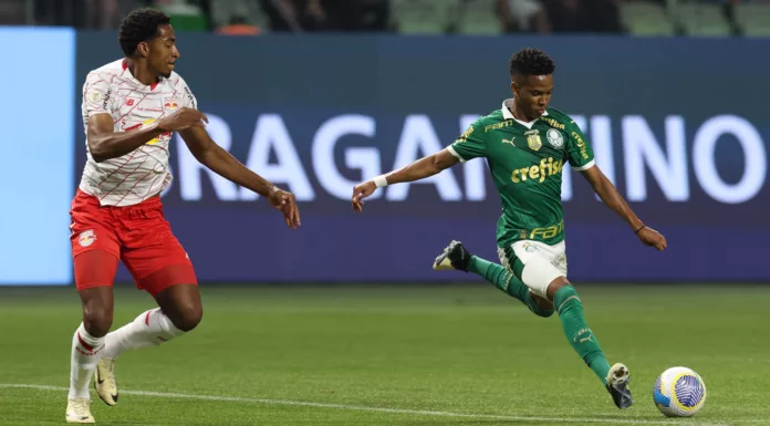 Estevão é uma das esperanças do Palmeiras contra o Red Bull Brasil no Paulistão.