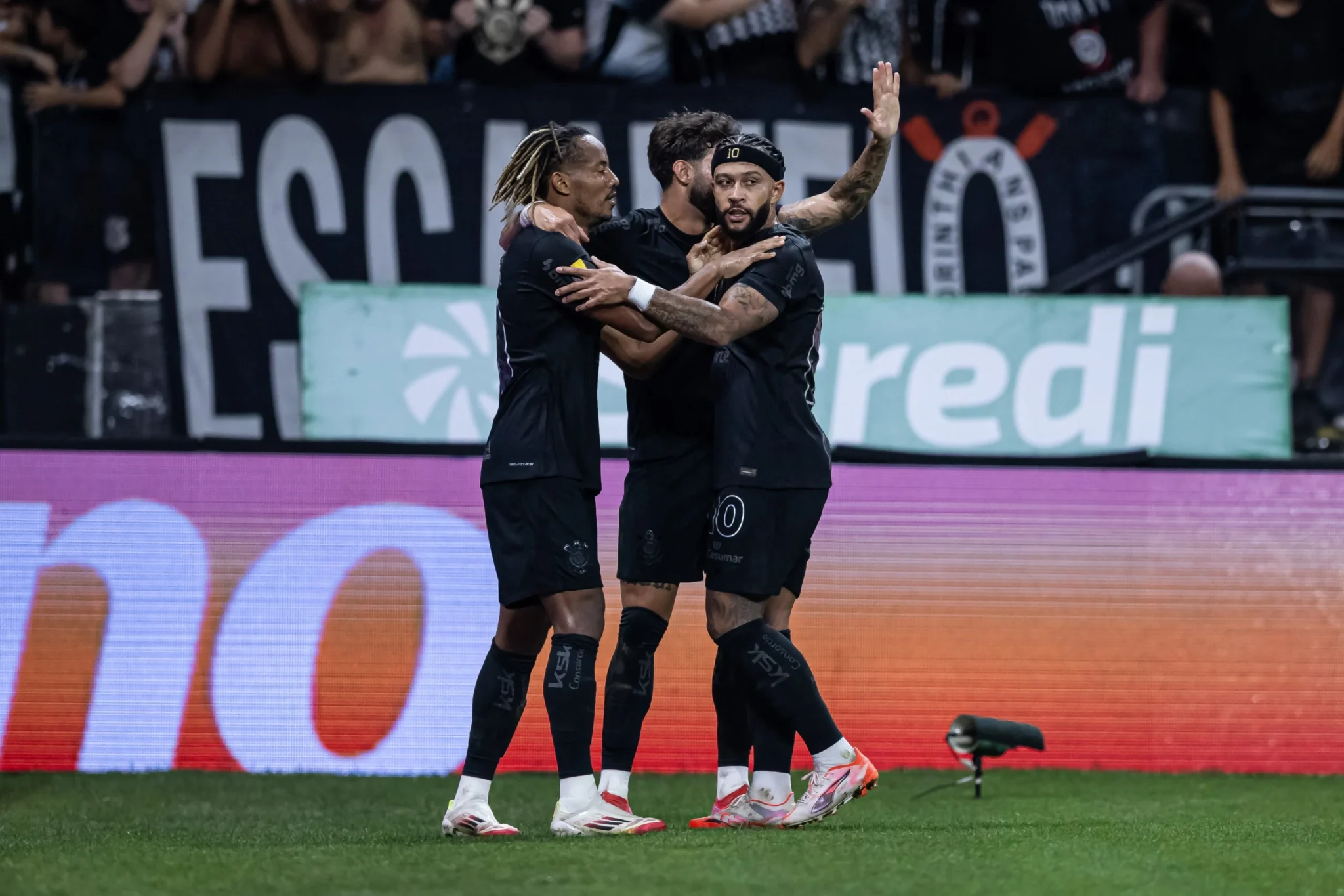 Confira o palpite para a estreia do Corinthians na Libertadores 2025. O Timão visita o Universidad Central na Venezuela.