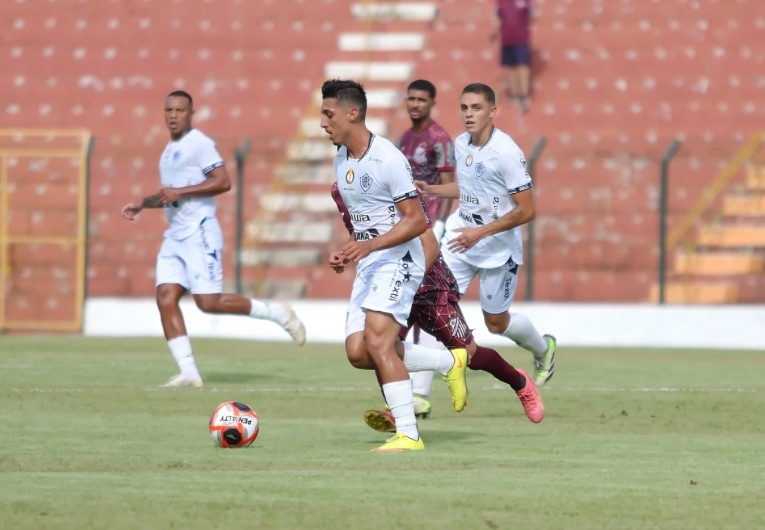 Na quarta (05), às 15h de Brasília, o Rio Branco enfrenta a Francana mirando a liderança da Série A3 do Campeonato Paulista.