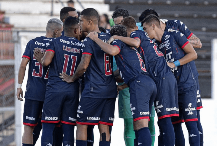 No domingo, 2 de fevereiro, às 10h de Brasília, Oeste e Grêmio Prudente se enfrentam pela 6º rodada do Campeonato Paulista da Série A2.