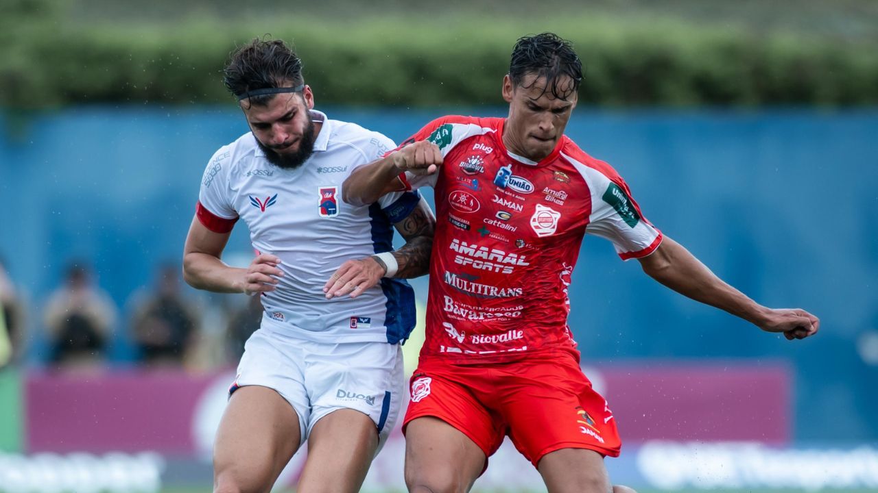 Após alcançar sua primeira vitória na temporada, o Paraná recebe o Maringá na terça-feira, 4 de fevereiro, às 20h de Brasília.