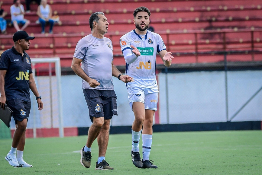 Na quinta-feira, 22 de maio, às 19h de Brasília, São Carlos e Flamengo de Guarulhos se enfrentam pela sexta rodada do Grupo 02 do Campeonato Paulista da Segunda Divisão. O jogo acontece no Estádio Professor Luís Augusto de Oliveira.