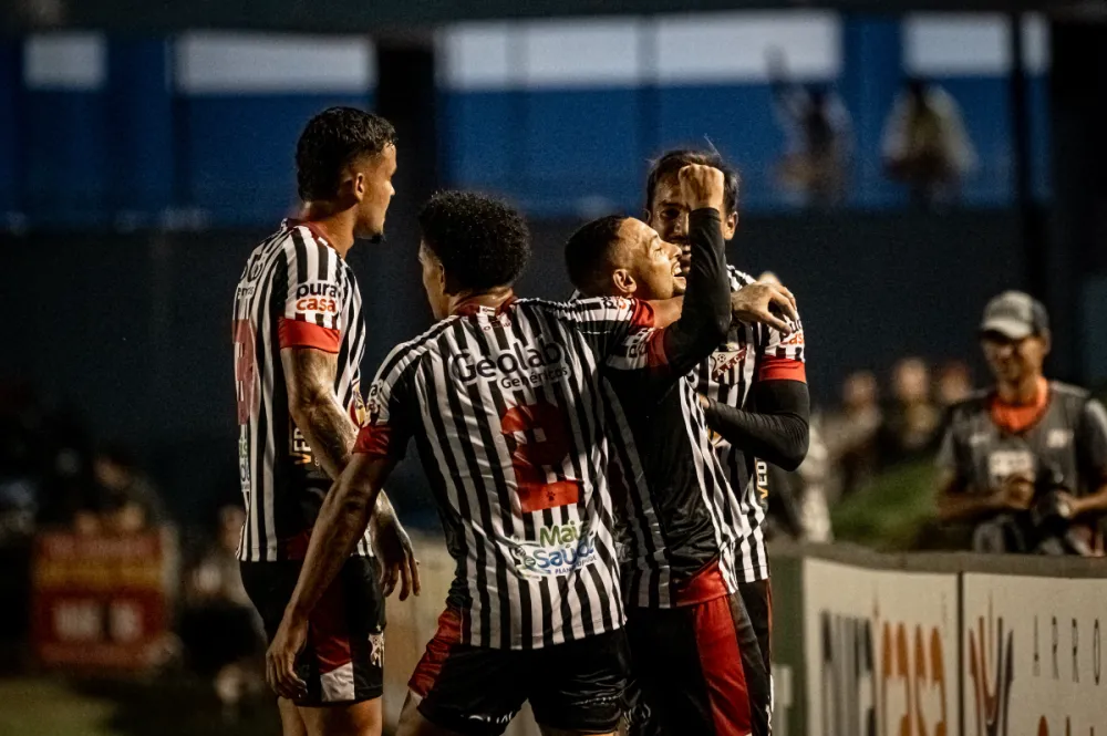 Em busca da primeira vitória no torneio, o Anápolis recebe o Ypiranga pela quinta rodada do Brasileirão Série C de 2025 neste sábado, 10 de maio, às 19h30 de Brasília.