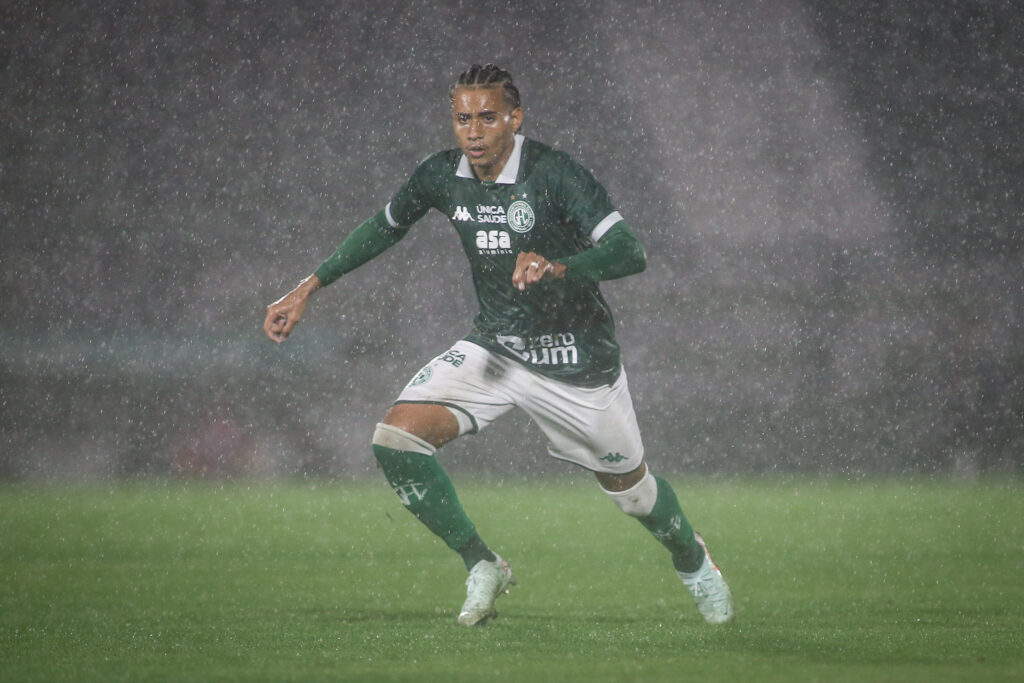 Em crise, o Guarani tem parada dura em confronto com o Floresta pela sexta rodada do Campeonato Brasileiro da Série C de 2025.