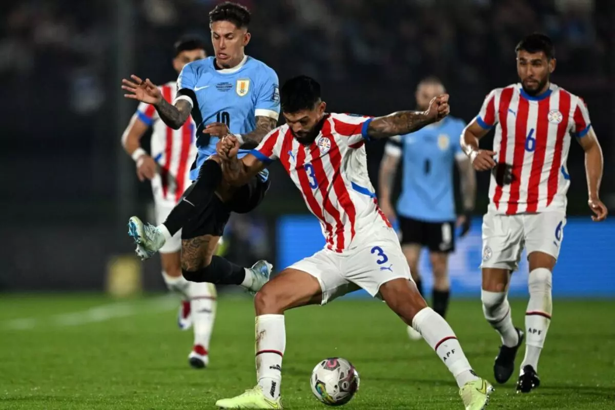 O Paraguai recebe o Uruguai nesta quinta-feira, 5 de junho, às 20h no horário de Brasília, pela 15º rodada das Eliminatórias da Conmebol para a Copa do Mundo de 2026. O jogo acontece no Estádio Defensores del Chaco, na cidade de Assunção, Paraguai.