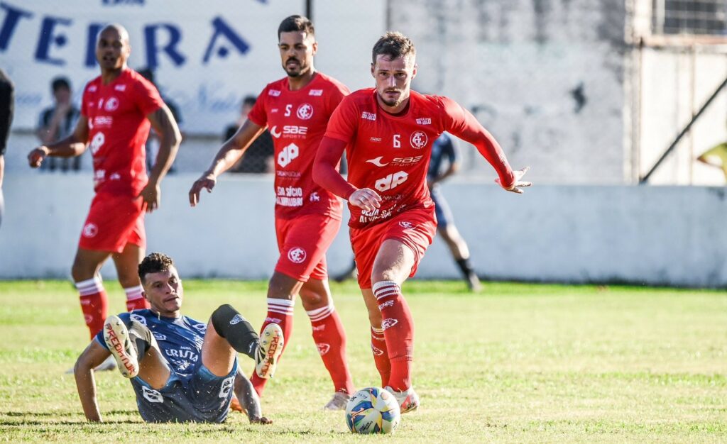 Palpite: Inter de Santa Maria x Santa Cruz - Campeonato Gaúcho da Série A2 | 13/07/2025