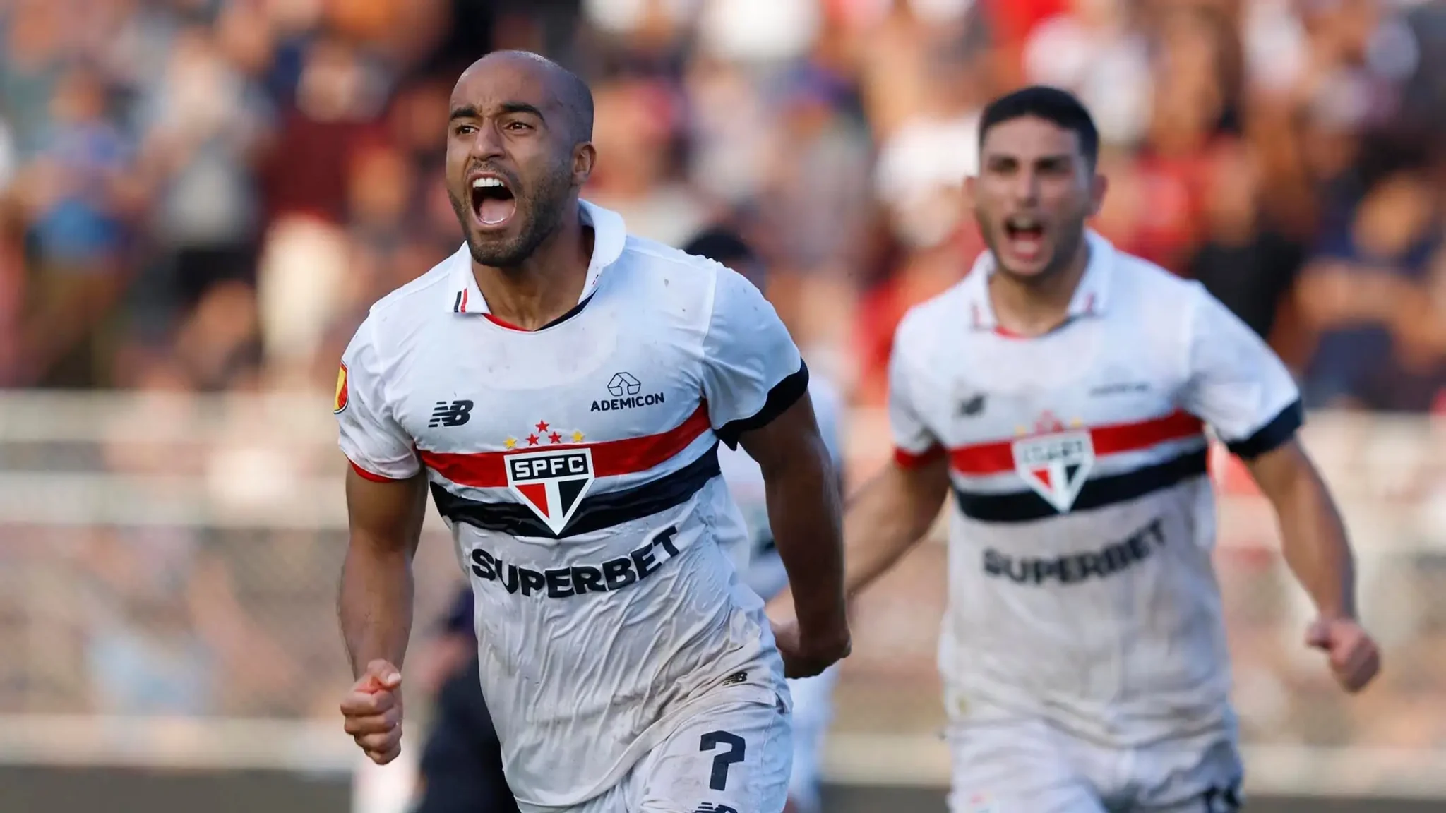 Lucas Moura passa por intervenção no joelho e está fora do Majestoso