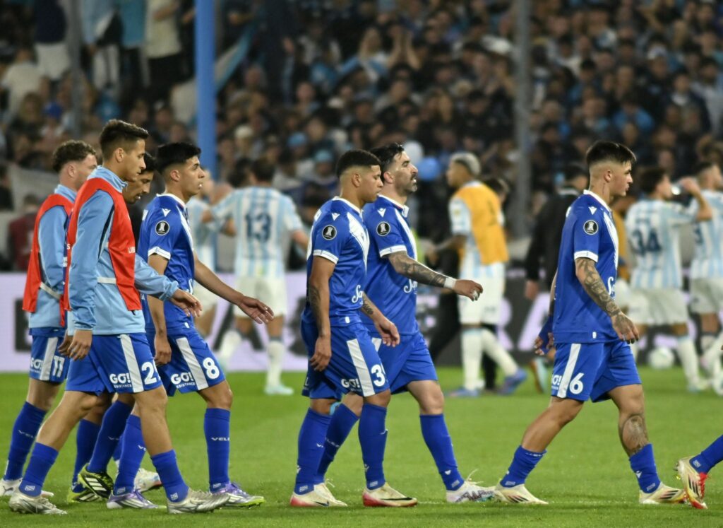 Na segunda-feira (29), às 20h (Brasília), Vélez Sarsfield e Atlético Tucumán se enfrentam em confronto válido pela 10º rodada do Campeonato Argentino (Torneio Clausura) de 2025.