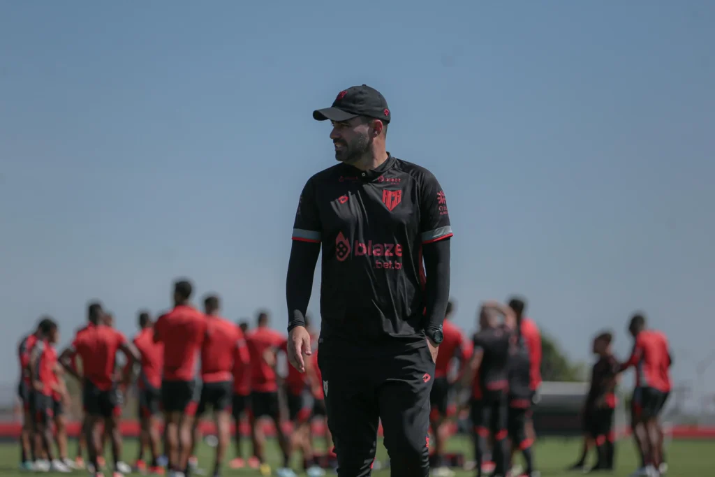 Confira a análise completa, onde assistir, palpite e estatísticas de América Mineiro x Vila Nova pelo Brasileirão Série B de 2025.