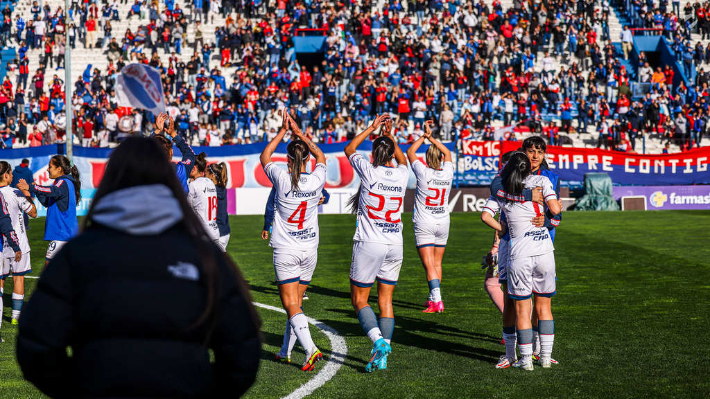 Nacional e Universidad de Chile se enfrentam na sexta-feira, 3 de outubro, às 20h (Brasília), pela primeira rodada do Grupo D da Copa Libertadores da América de 2025.