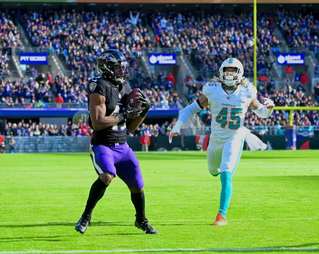 Na quinta-feira, 30 de outubro, o Miami Dolphins recebe o Baltimore Ravens pela Semana 9 da NFL.