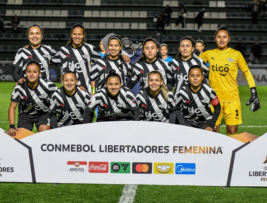 Confira onde assistir, apostar e as estatísticas para o jogo entre Libertad Limpeño x Nacional pela Libertadores Feminina de 2025.