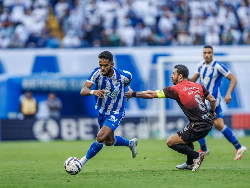 Confira a análise para Athletico x Avaí pela 32º rodada do Brasileirão Série B de 2025 e saiba onde assistir o confronto.