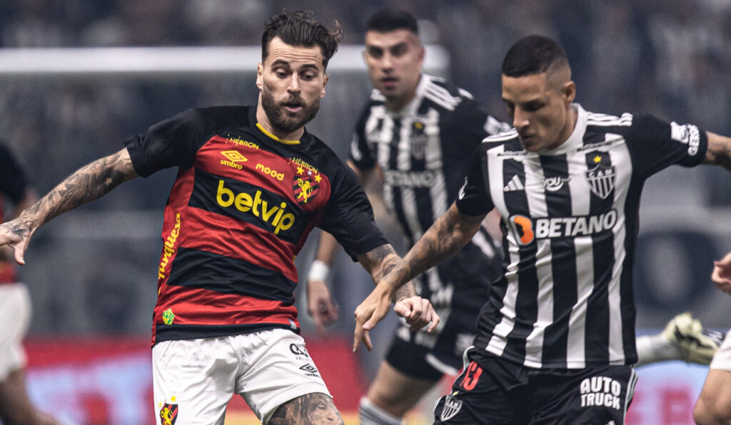 Confira onde assistir o jogo adiado entre Atlético Mineiro x Sport pelo Brasileirão Série A de 2025, o melhor palpite e estatísticas dos times para apostar.