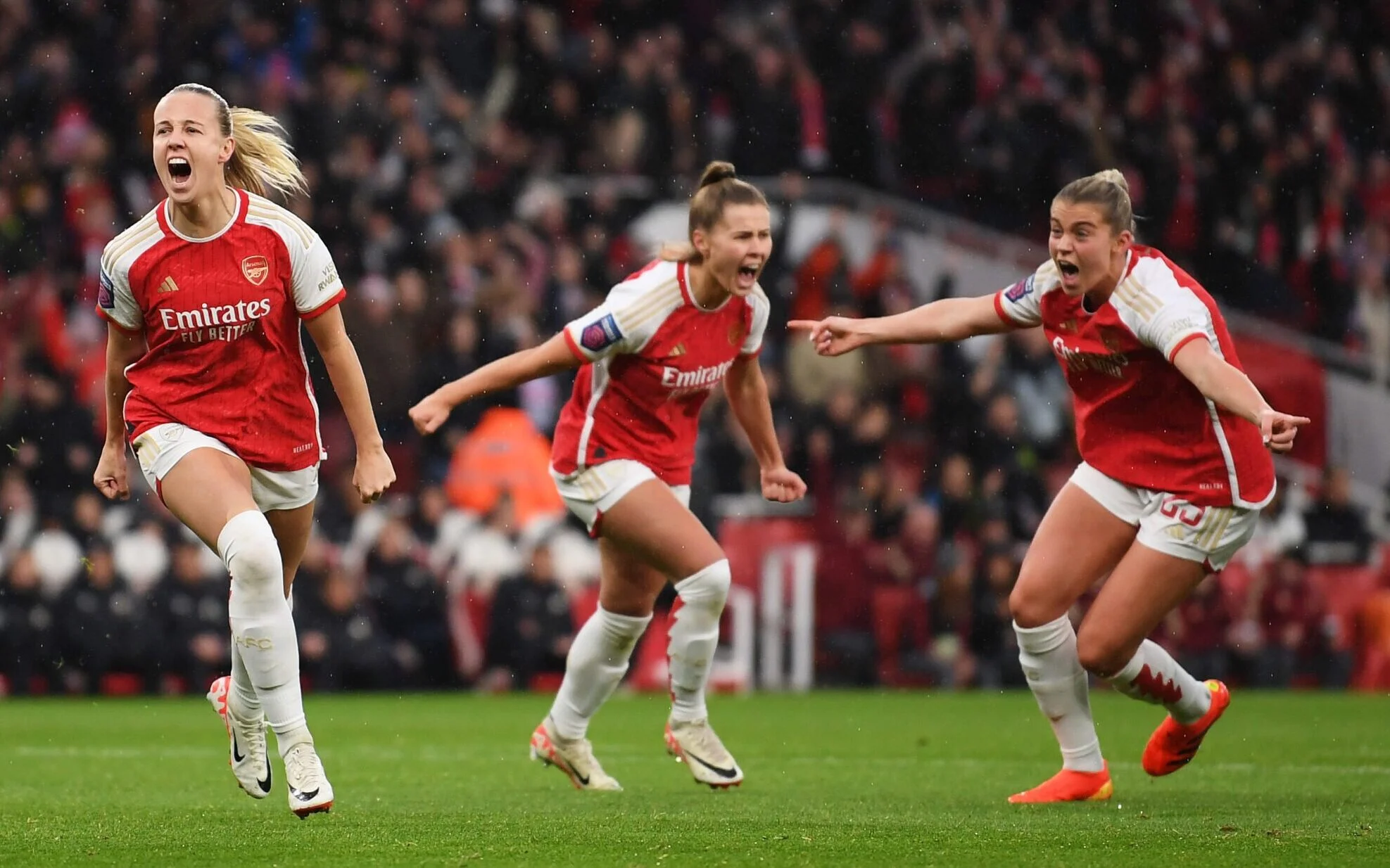 Confira onde assistir e o melhor palpite para Benfica x Arsenal pela segunda rodada da Champions League Feminina 2025-26.