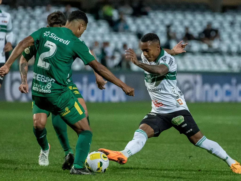 Confira a análise completa, onde assistir e palpite para Cuiabá x Coritiba pela 32º rodada do Campeonato Brasileiro da Série B de 2025.