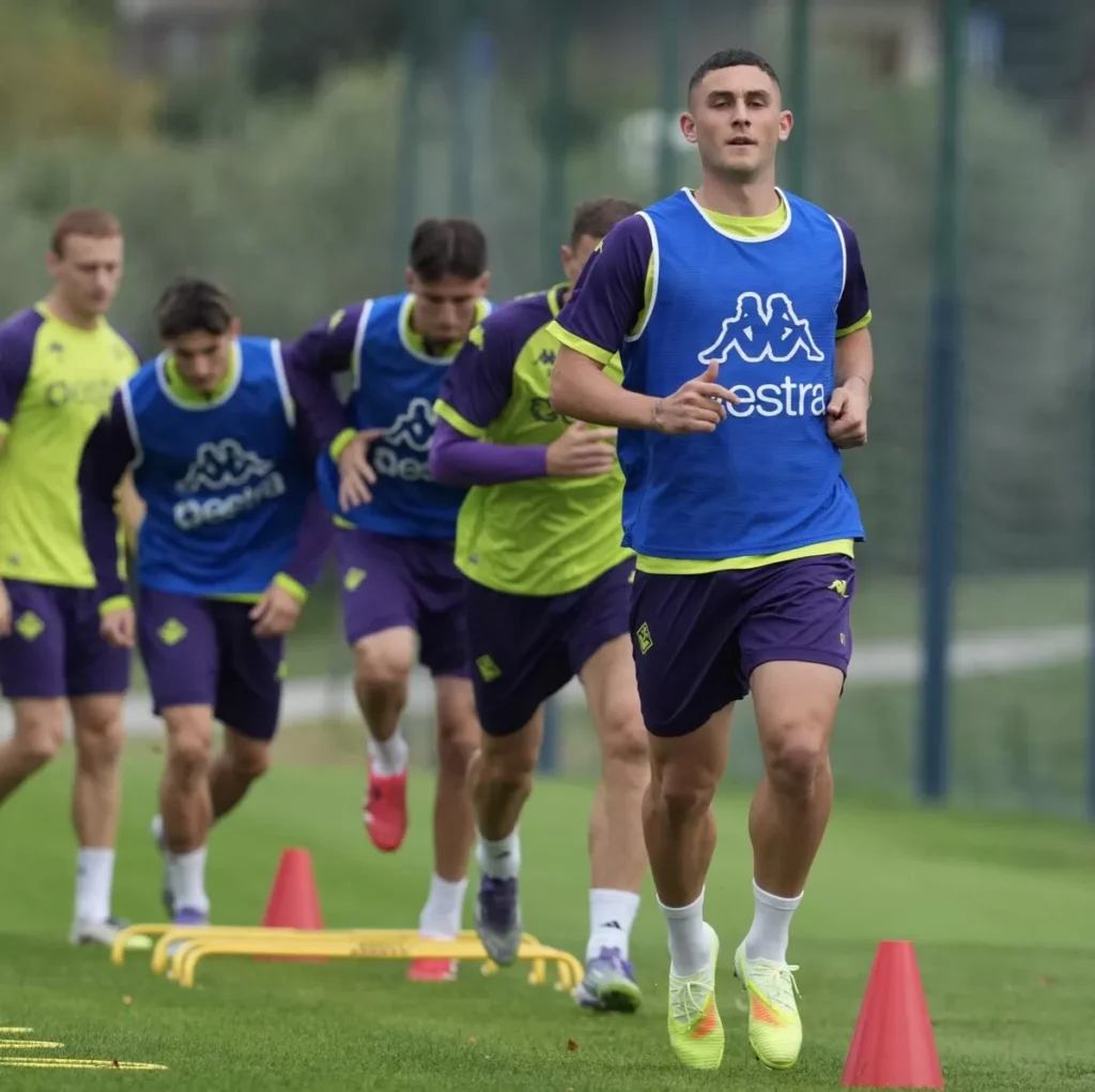 Saiba as principais informações sobre o jogo entre Rapid x Fiorentina na quinta-feira (23/10/2025) pela Conference League.