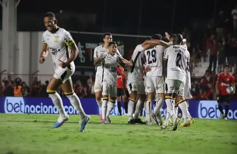 Palpites Grátis Criciúma x Atlético Goianiense, Onde Assistir Criciúma x Atlético Goianiense, Palpites Brasileiro Série B, Onde Assistir Brasileiro Série B