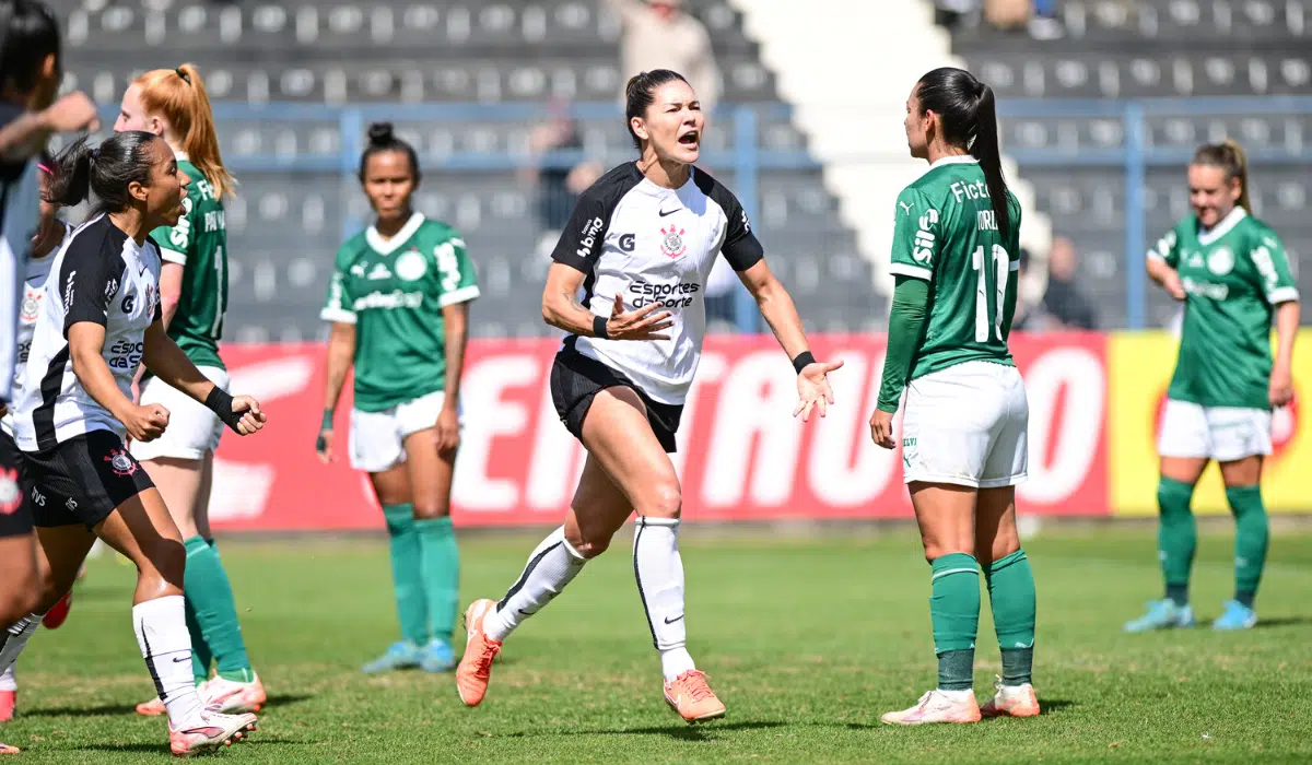 Palmeiras e Corinthians jogam nesta segunda-feira (11/11), às 20h (Brasília), pela 12º rodada do Paulistão Feminino 2025.