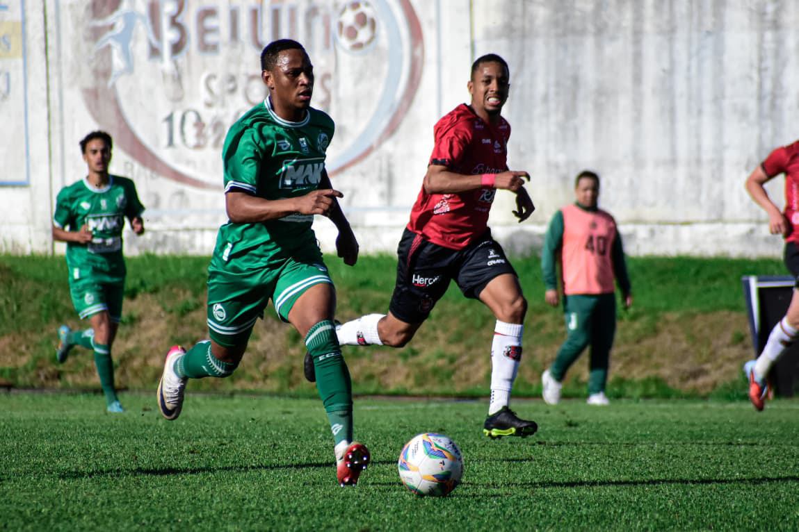 Juventude e Brasil de Pelotas jogam nesta quarta-feira (12/11), às 15h (Brasília), pela partida de ida da segunda fase da Copa FGF 2025.