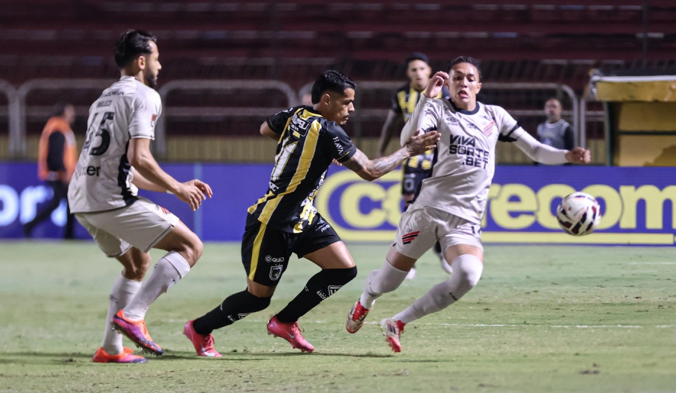 Athletico Paranaense e Volta Redonda se enfrentam pela 36º rodada do Campeonato Brasileiro da Série B de 2025.