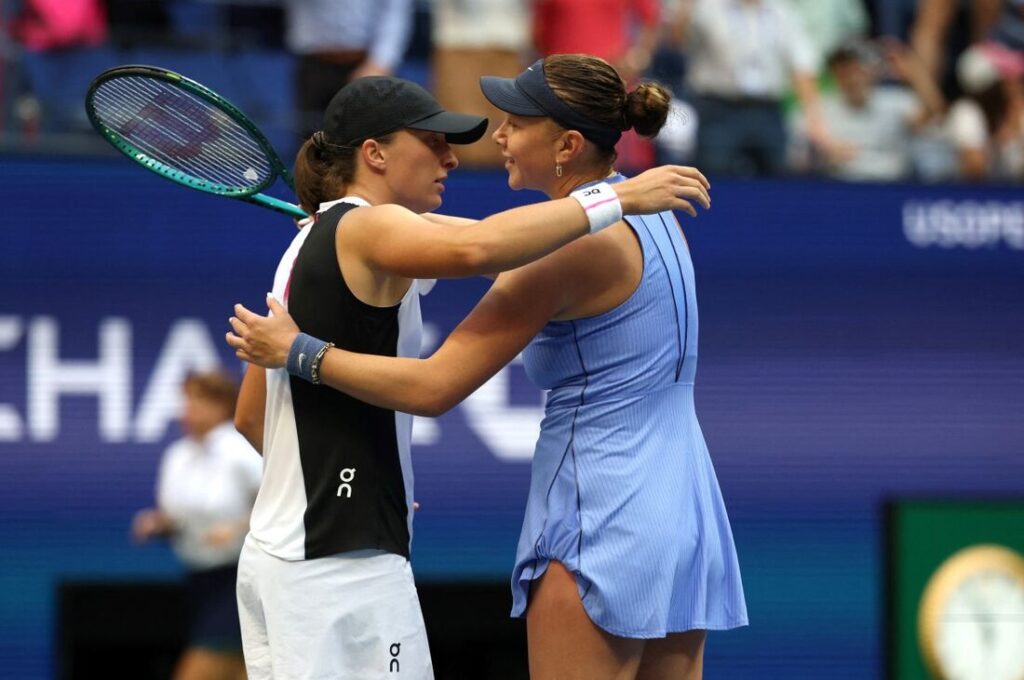 Palpites Iga Swiatek x Amanda Anisimova WTA Finals (05/11/2025) onde assistir, estatísticas do confronto e melhores apostas