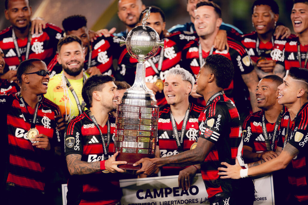 Palpite: Cruz Azul x Flamengo - Copa Intercontinental (10/12)