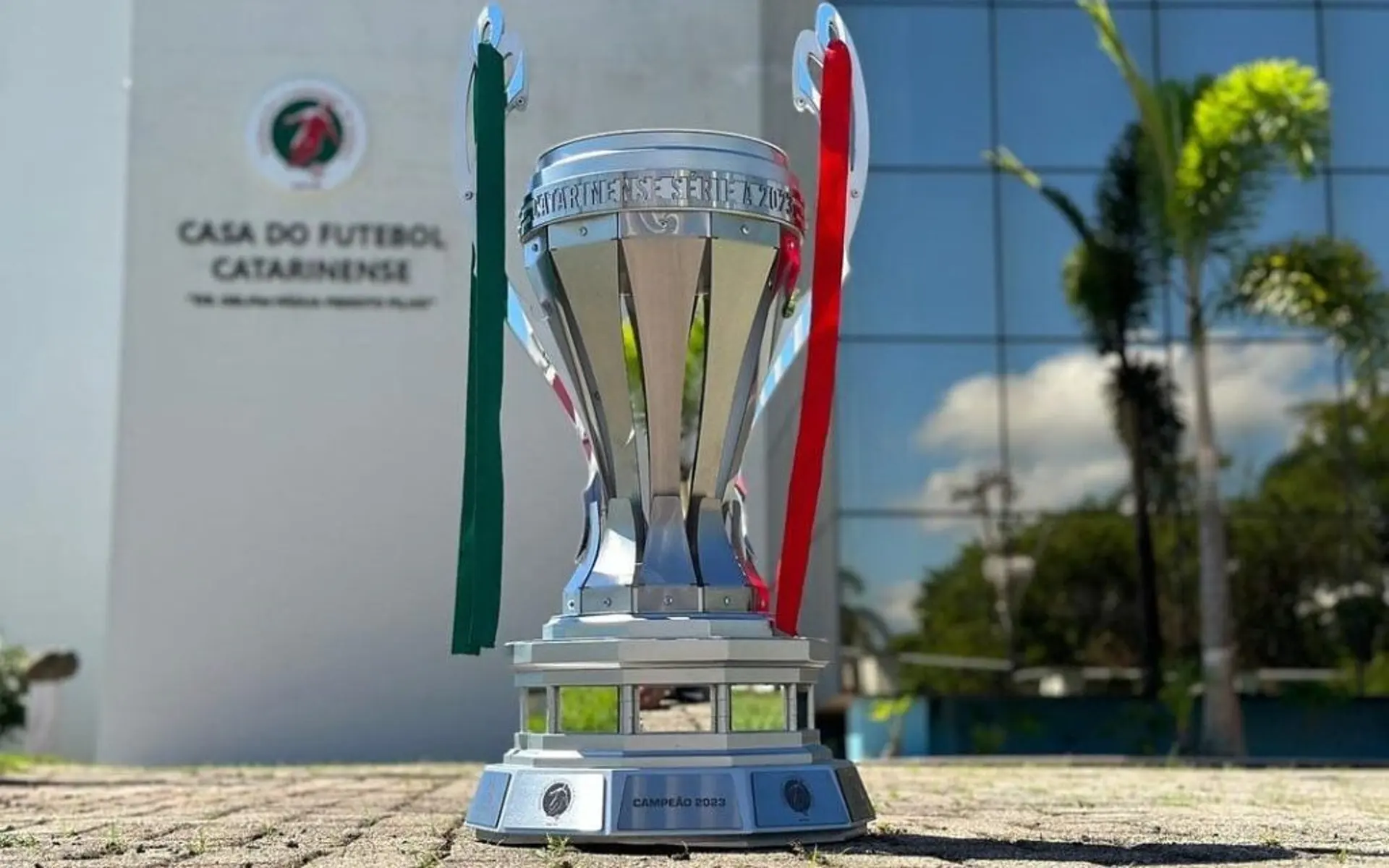 Carlos Renaux e Joinville medem forças pela 4ª rodada do Grupo de Rebaixamento do Campeonato Catarinense.