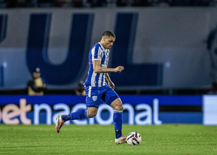 Descubra onde assistir ao vivo, as estatísticas e o melhor palpite para Avaí x Volta Redonda pela Copa Sul-Sudeste 27/05.