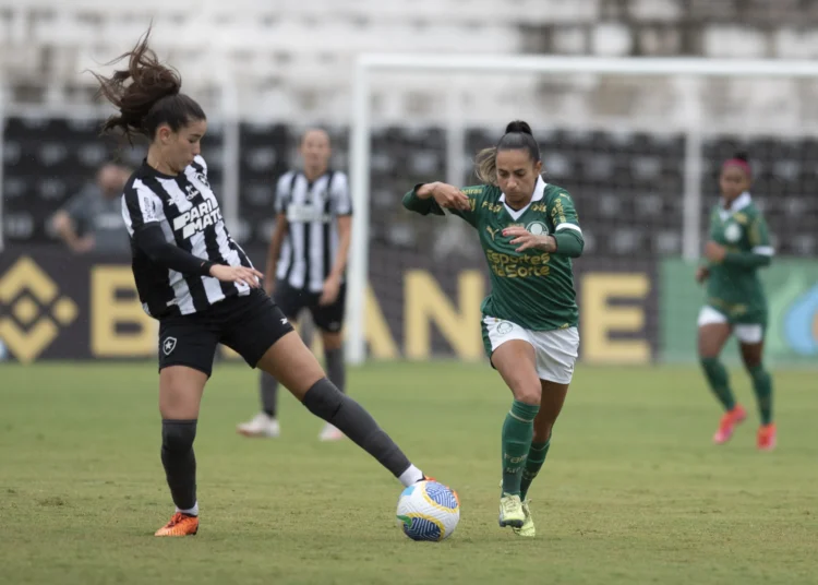 Descubra onde assistir ao vivo, as estatísticas e o melhor palpite para Palmeiras Feminino x Botafogo Feminino no Brasileirão 18/05.
