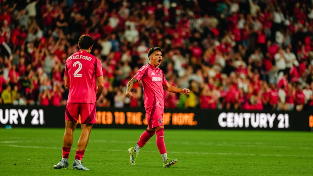 St. Louis City x Los Angeles FC jogam nesta quarta-feira, 13 de maio, às 21h30 (Brasília), pela temporada regular da Major League Soccer.