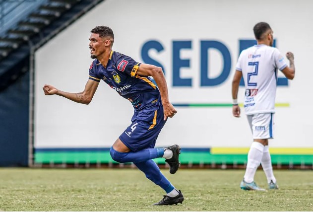 Confira onde assistir ao vivo, as estatísticas e o melhor palpite entre Nacional x São Raimundo pelo Brasileirão Série D de 2026.