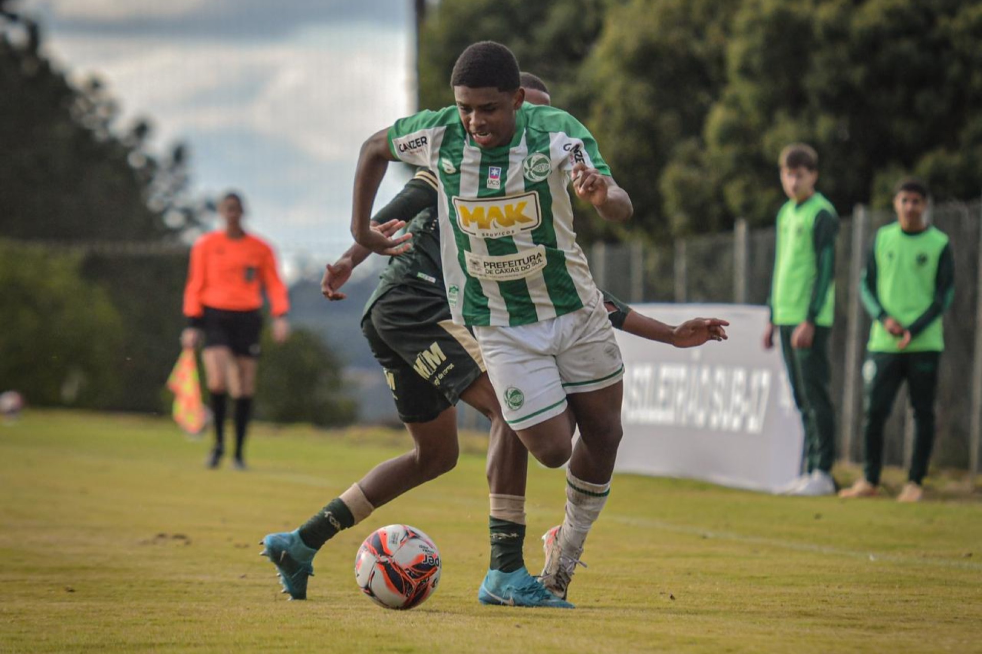 Descubra onde assistir ao vivo, as estatísticas e o melhor palpite para Juventude x Ponte Preta pelo Brasileirão Série B de 2026.