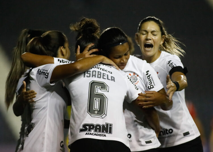 Corinthians x Vitória Feminino tem compromisso marcado no domingo (26/07) no Estádio do Canindé.