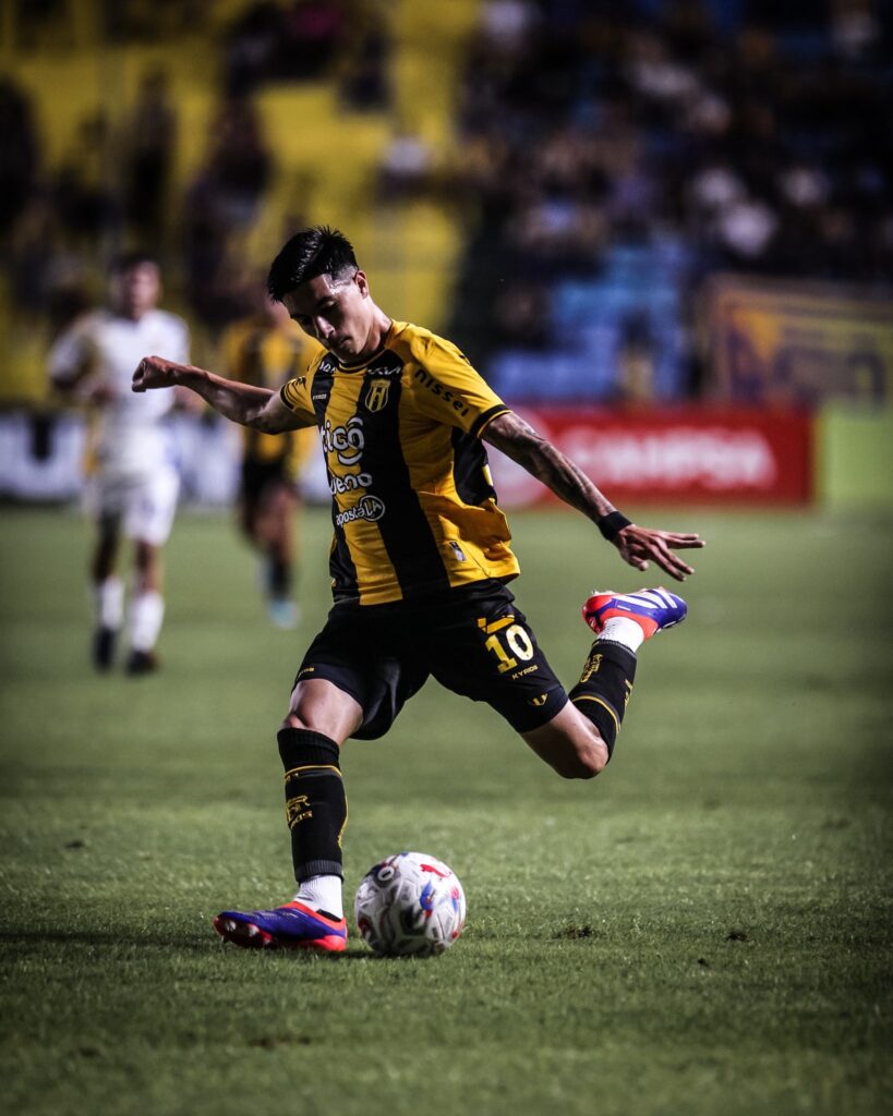 San Lorenzo x Guaraní se enfrentam em jogo válido pelo Torneio Clausura do Campeonato Paraguaio na quinta-feira (30/07).