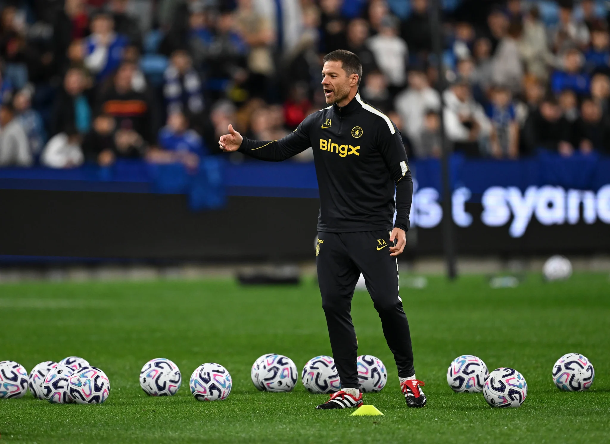 Xabi Alonso em Chelsea x Western Sydney em amistoso nesta terça-feira (28/07).