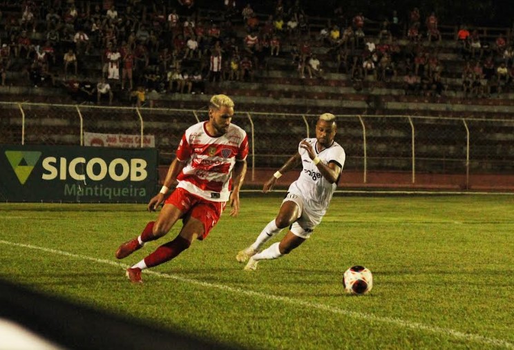 Rivalidade em campo com XV de Piracicaba x Noroeste pela Copa Paulista no sábado (01/08) no Barão da Serra Negra.