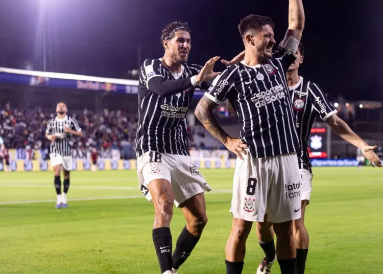 Confira palpite e onde assistir a Rosario Central x Corinthians pelas oitavas da Libertadores nesta quinta (13/08). Escalações, transmissão e análise.