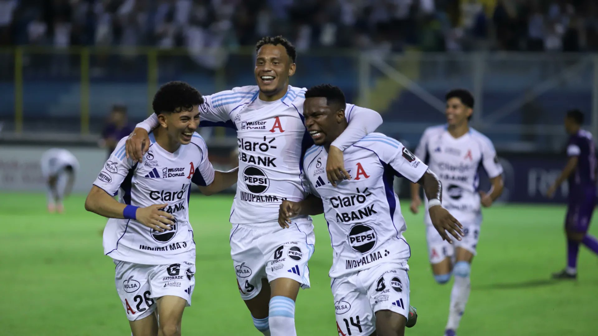 Palpite para Alianza x Herediano pela Copa Centro-Americana nesta quarta (05/08). Onde assistir (Disney+), análise, estatísticas e provável cenário do jogo.