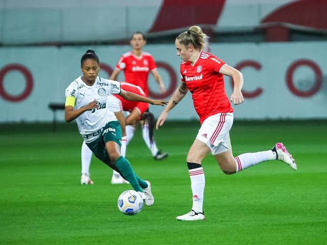 Confira o palpite para Palmeiras Feminino x Internacional Feminino pelo Brasileirão no domingo (02/08). Veja onde assistir ao vivo (SporTV), prognóstico e estatísticas.
