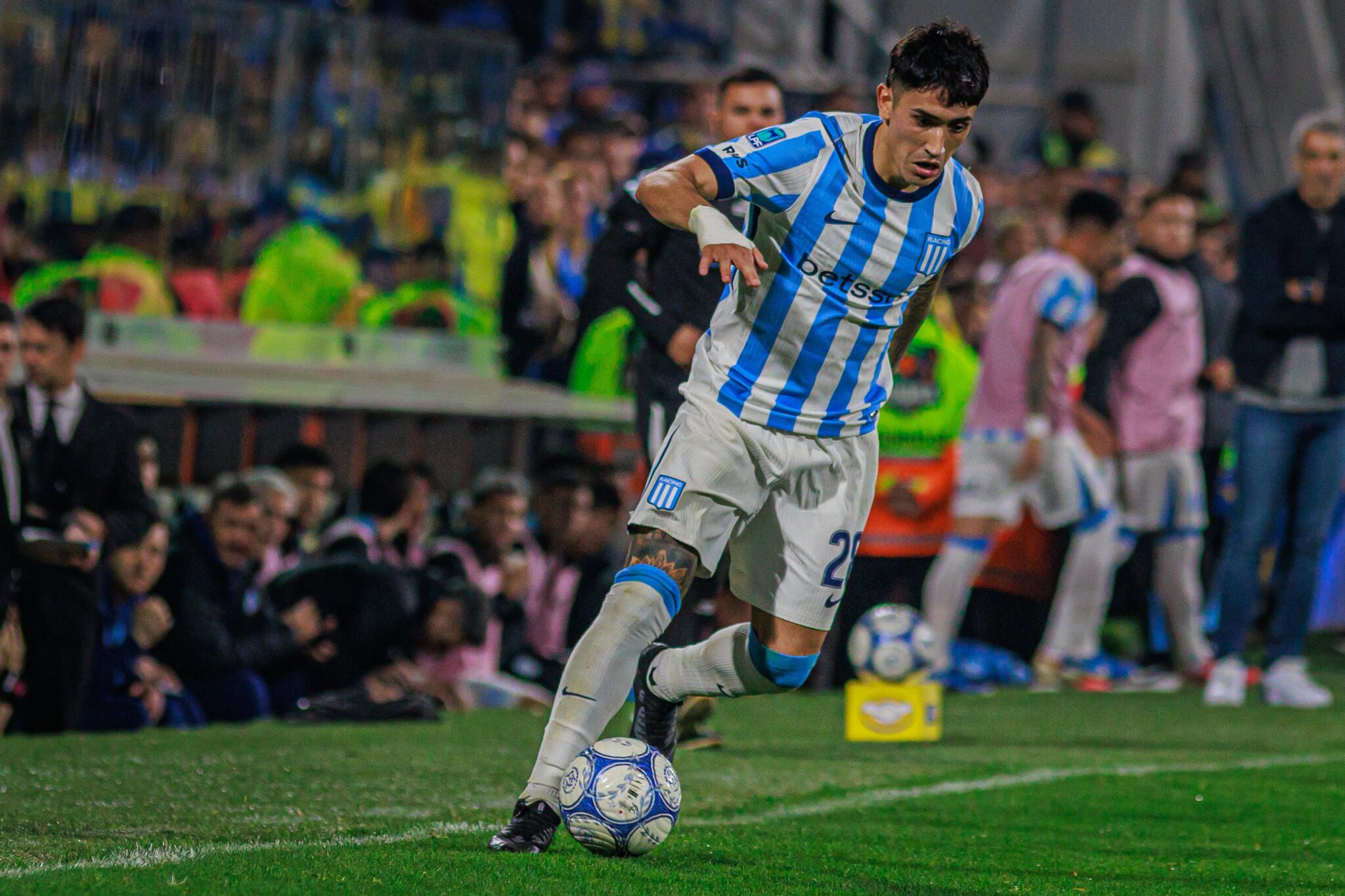Confira o palpite para Racing x Tigre pelo Campeonato Argentino neste sábado (01/08). Veja onde assistir ao vivo, prognóstico e estatísticas.