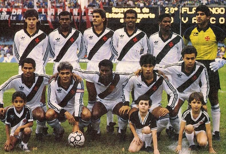 Camisa Vasco Retrô 1988: Reviva o Bicampeonato Carioca e o Histórico Gol de Cocada