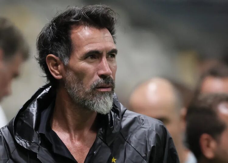 Palpite de Atlético-MG x Coritiba, sábado (17/10), às 18h30 (de Brasília): onde assistir, estatísticas e prognóstico.