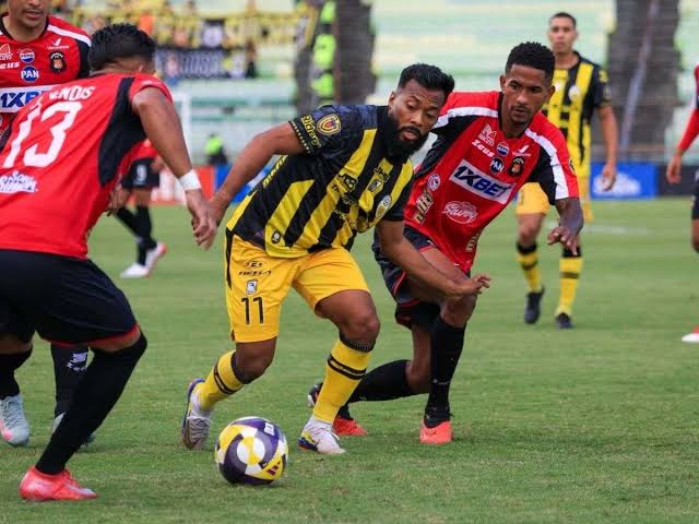 Palpite de Caracas x Deportivo Táchira, sábado (24/10), às 19h00 (Brasília): onde assistir, escalações, estatísticas e prognóstico.