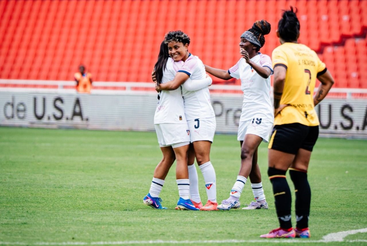 LDU x Olimpia Feminino