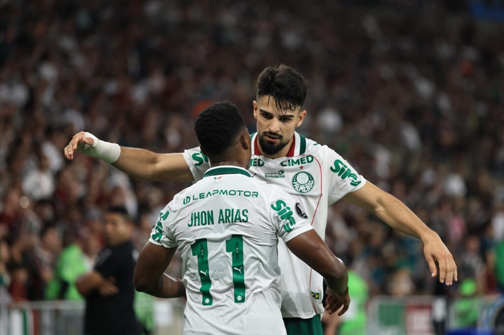 Palpite de Palmeiras x Fluminense, quarta (21/10), às 21h30 (de Brasília): onde assistir, escalações, estatísticas e prognóstico.