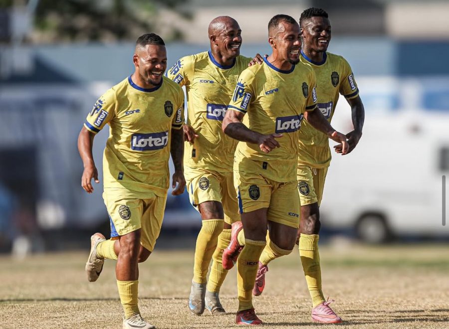 Palpite de Petrópolis x Serrano, terça (20/10), às 15h00 (de Brasília): onde assistir, estatísticas e prognóstico.